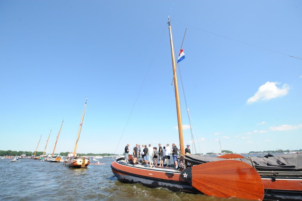 Indrukwekkend eerbetoon aan de getroffenen van de vliegramp in Oekraïne