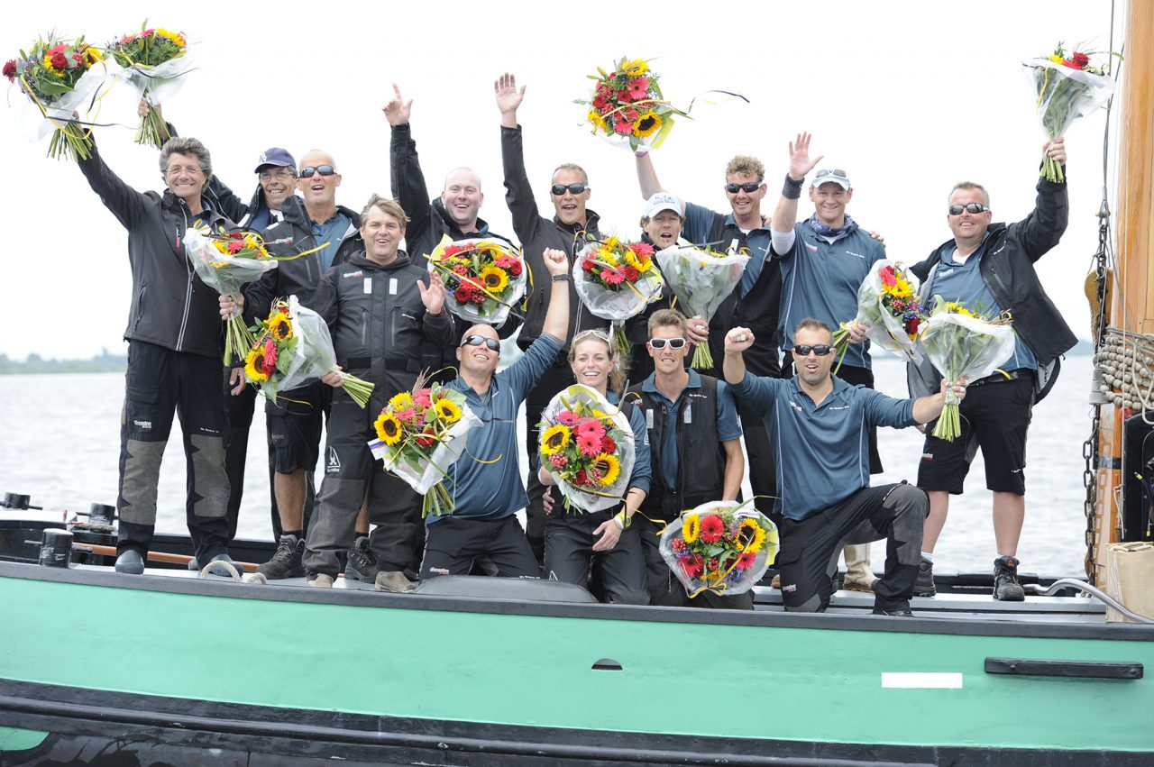 SKS kampioen 2016: Douwe Jzn. Visser en zijn bemanning van De Sneker Pan