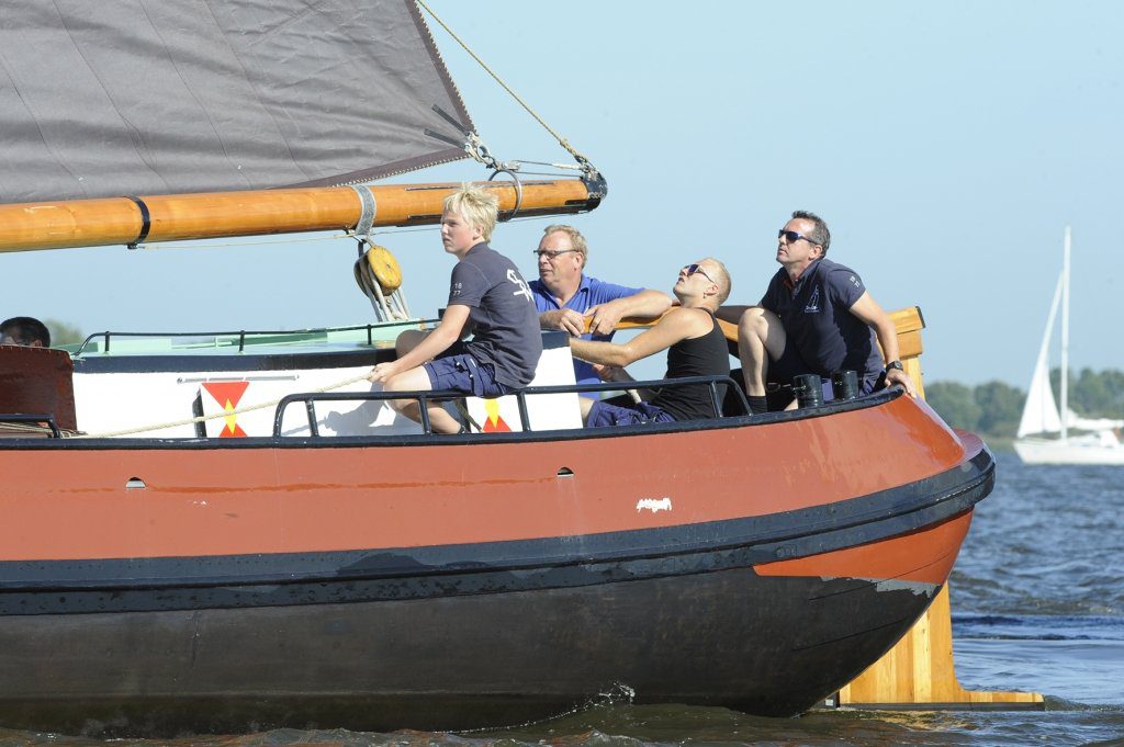 Roelof Wielenga eindigt als derde met het skûtsje Súdwesthoek