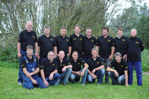 Sneker Allstars team - Amateursilen 2011 - met staand, vierde van links, Alfred Pietersma