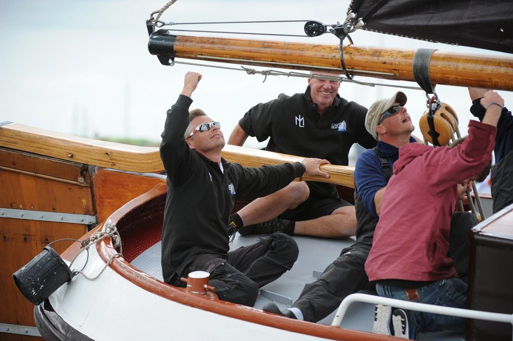 Schipper Johannes Hzn. Meeter (Huizum) viert de derde plek