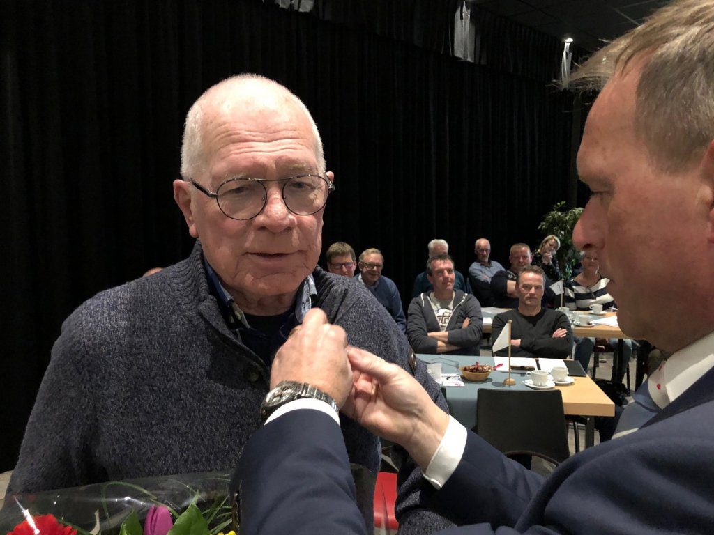 Dick Feenstra werd benoemd tot Lid van Verdienste...