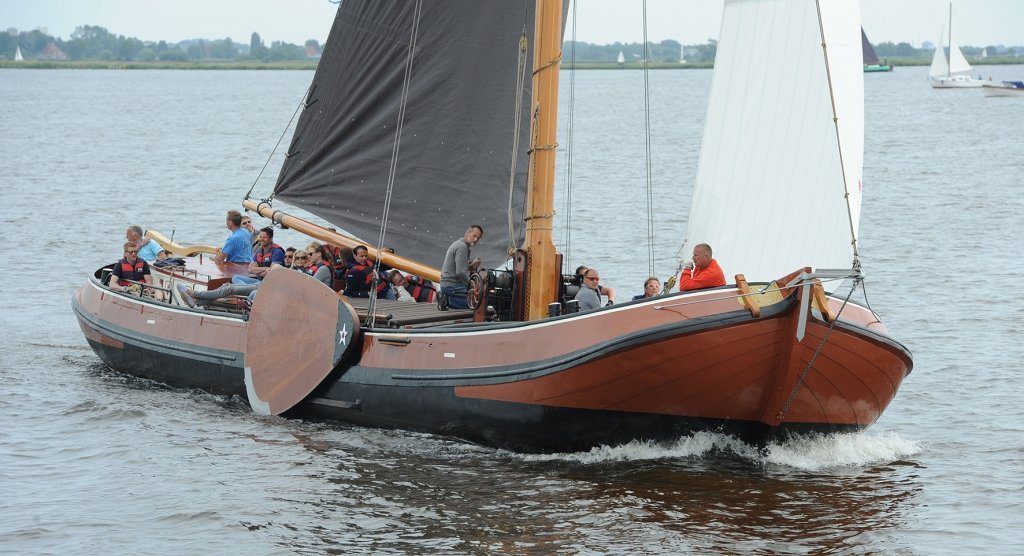 Rabo Leeuwarden Noordwest Fryslân op het Jouster skûtsje