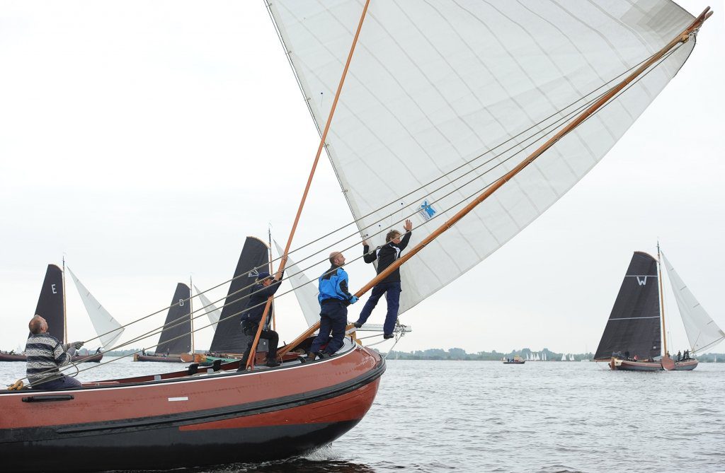 D'Halve Maen bezig met een sterke inhaalrace