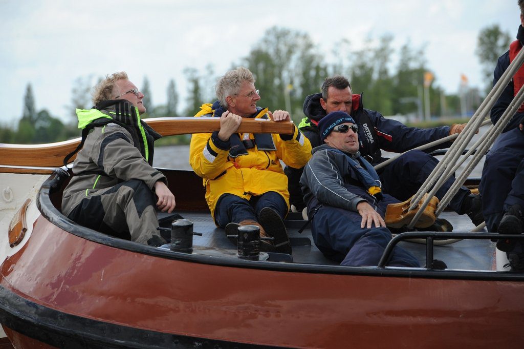 Winnaar Harold Goddijn (TomTom) aan het helmhout van de Súdwesthoek