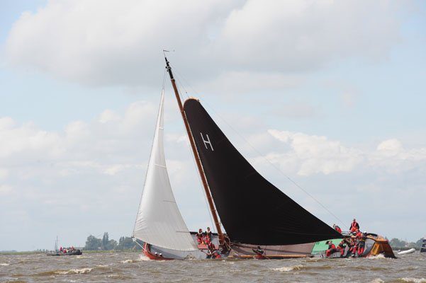 Windkracht 6 op de Hegemer Mar