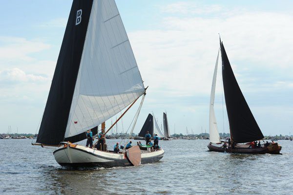 Bolsward pakt de dagoverwinning op het Sneekermeer