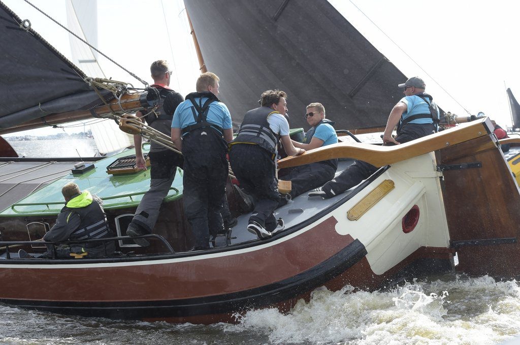 Woudsend hield stand in het middenveld